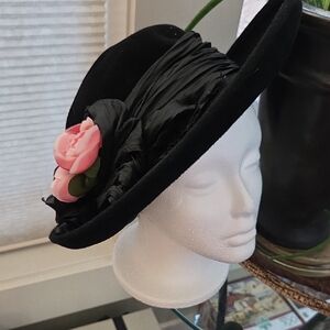 Louise Green Santa Monica California. Elegant Black Hat with Pink Flower Accent